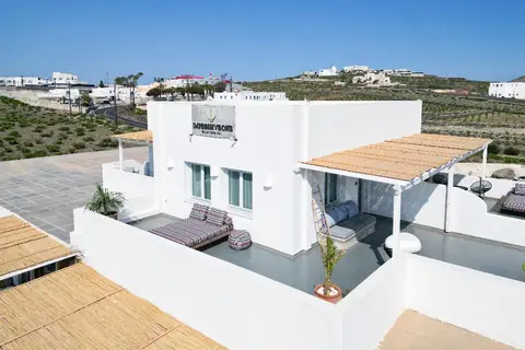 Impressive One Santorini in Pyrgos — foto 21