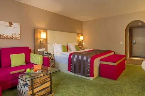 eva, VILLAGE Hotel in Saalbach — foto 6
