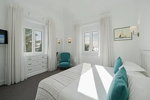 Hotel Albatroz Beach & Yacht Club in Santa Cruz — foto 16