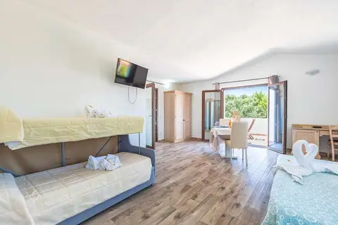Hotel Bonsai in San Teodoro — foto 16