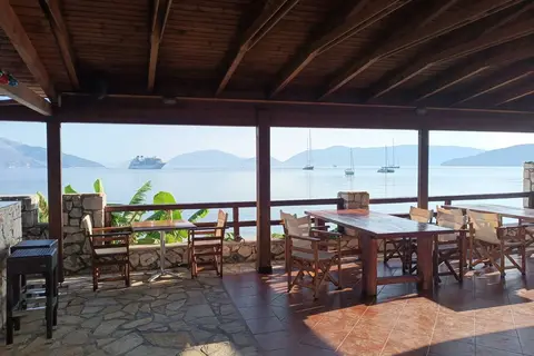 Camping Karavomilos Beach in Sami — foto 6