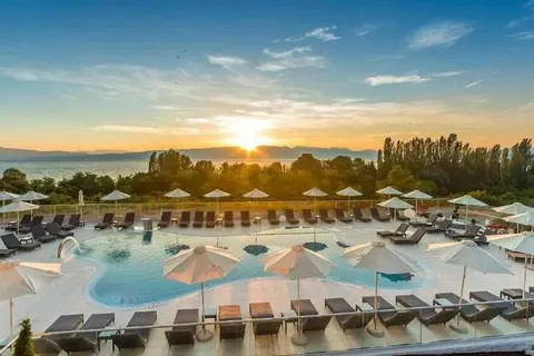 Laki Hotel & Spa in Коњско — foto 2