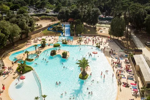 Camping Le Logis foto 2