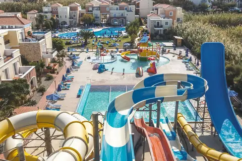 Chrispy Waterpark Resort in Kolymbari — foto 18
