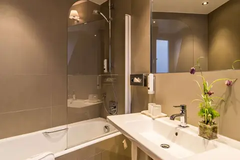 Louison Hotel in Parijs, foto 11
