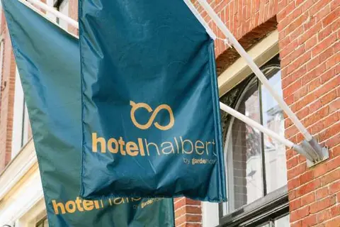 Hotel Halbert in Groningen — foto 17