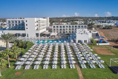 Atlantica Sungarden Park in Ayia Napa — foto 27