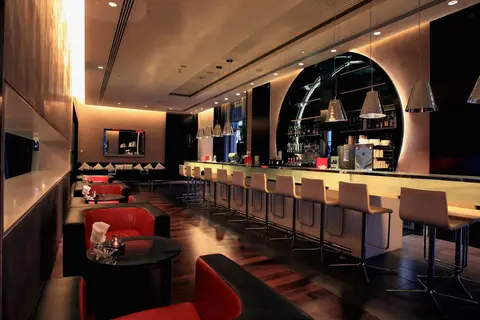 Yas Plaza Circuit in أبوظبي — foto 7