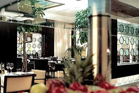 Novotel World Trade Centre Dubai in Dubai — foto 15