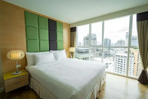 Urbana Langsuan in Bangkok — foto 2