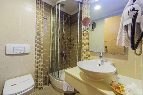 Almina Hotel in Fatih — foto 21