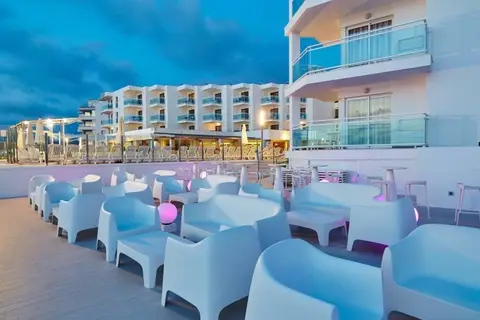 Aparthotel Nereida in Sant Antoni de Portmany — foto 10