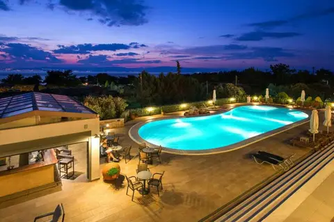 The Boutique Louloudis in Σκάλα Ραχωνίου — foto 18