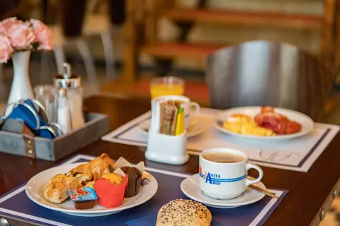 Argo Hotel Piraeus in Piraeus — foto 30