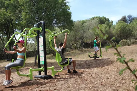 Camping Domaine Sainte Véziane in Bessan — foto 17