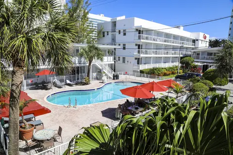 Collins Hotel in Miami Beach