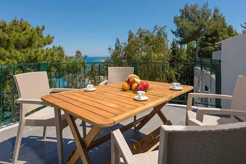 Kouros Hill Apartments in Δημοτική Ενότητα Ζακυνθίων — foto 4