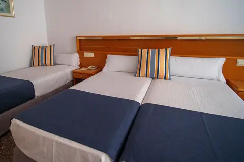 Don Juan Tossa Bungalows in Tossa de Mar — foto 18
