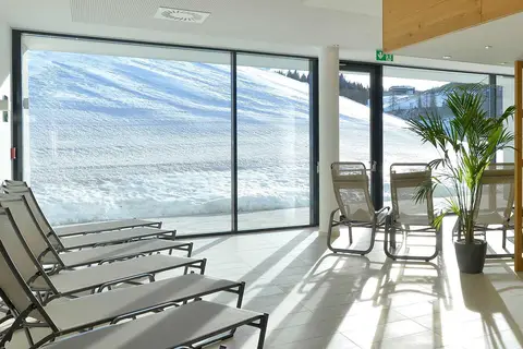 Alm Hotel Kärnten in Hermagor-Pressegger See — foto 12