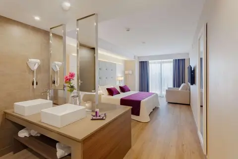 Beverly Park & Spa in Blanes — foto 17