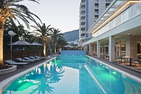 Hotel AMI Budva Petrovac in Petrovac na Moru — foto 17