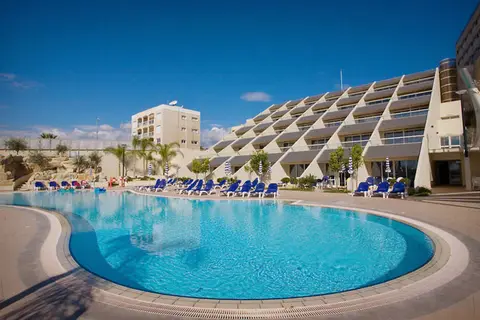 St. Raphael Resort in Limassol — foto 24