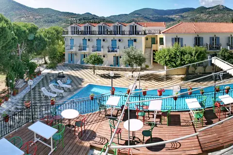 Theofilos Classic in Πέτρα — foto 8