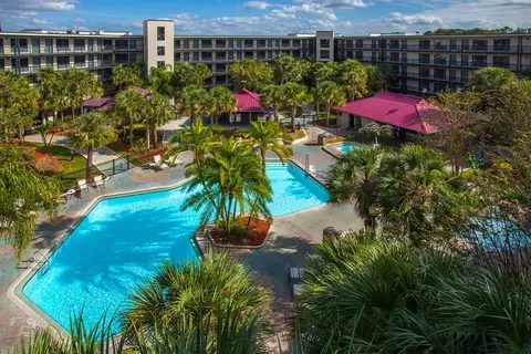 Staybridge Suites Orlando Royale Parc Suites in Kissimmee — foto 3