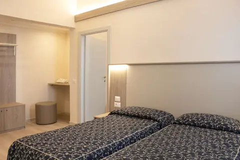Hotel Mediterraneo in Civitavecchia — foto 3