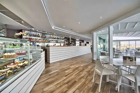 Doubletree by Hilton Malta in San Lawrenz — foto 27