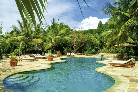 The Sands at Chale Island in Island Road