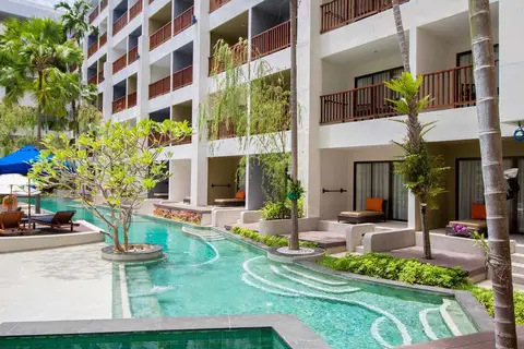 Deevana Plaza Phuket Resort in ตำบลป่าตอง