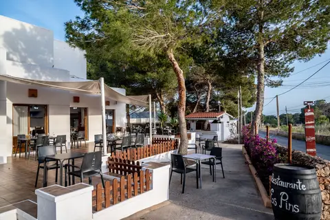 Bungalows Es Pins in Formentera — foto 2
