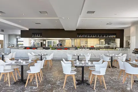 Vasia Royal Hotel in Δημοτική Ενότητα Γουβών — foto 26