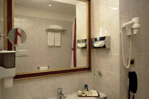 Gambrinus Hotel in Rome — foto 29
