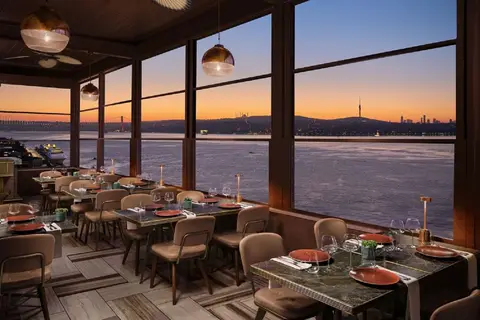JW Marriott Istanbul Bosphorus in Beyoğlu — foto 8