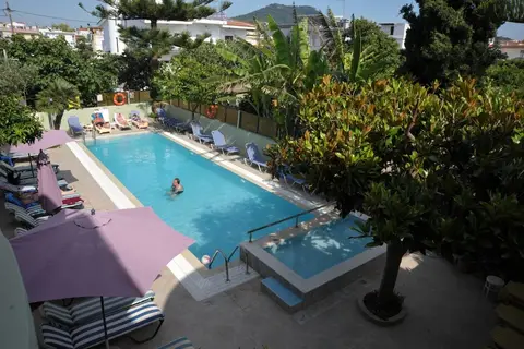Anseli Hotel Apartments Studios in Kremasti, foto 24