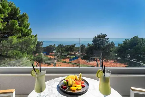 Hotel Mirjam in Makarska — foto 19
