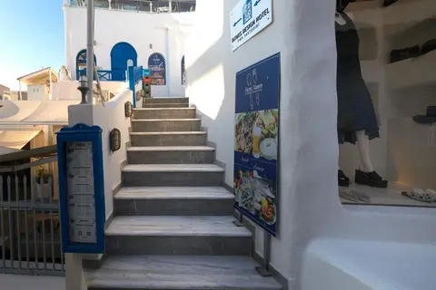 Tataki Family Hotel in Φηρά Θήρας — foto 9