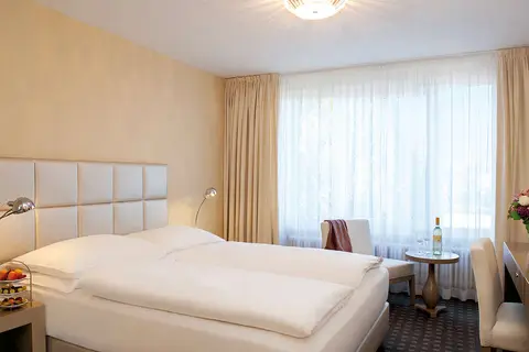 Victor's Residenz-Hotel Munchen in Unterschleißheim — foto 3