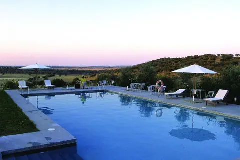 Pousada Convento De Arraiolos - Historic Hotel in Arraiolos