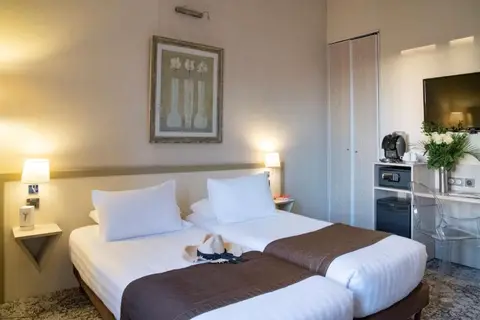 Best Western Hôtel Alba in Saclay — foto 7