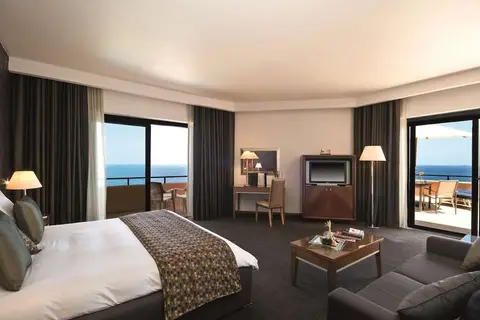 Radisson Blu Resort St. Julians in San Ġiljan — foto 14