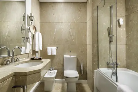 Hotel Florida in Almada — foto 19