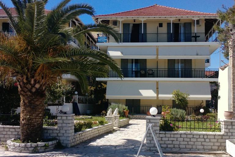 Captain's Seafront Apartments foto 7