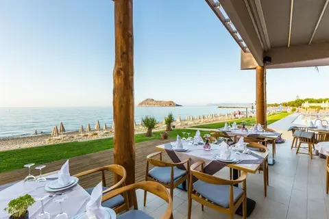 Blue Dome Sea View Hotel in Platanias (Chania) — foto 2