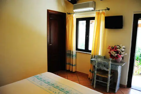Hotel L'Esagono in San Teodoro — foto 26