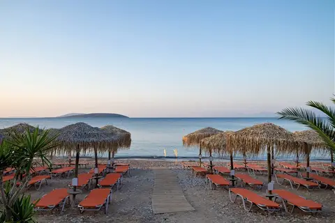 The Grove Seaside Hotel in Δημοτική Ενότητα Ασίνης — foto 17