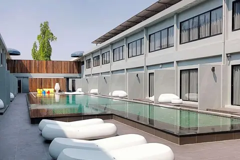 S Ratchada Leisure Hotel in Bangkok — foto 2