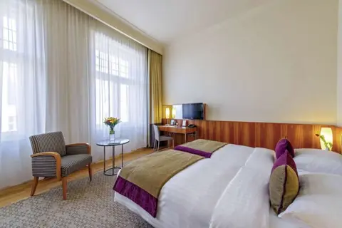 KK Central in Praag — foto 30